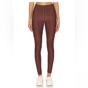 Strut This X Chantelle Paige-Mulligan The Liam Ankle Legging in Chocolate Rib